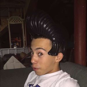 Meet your Posher, Andrew